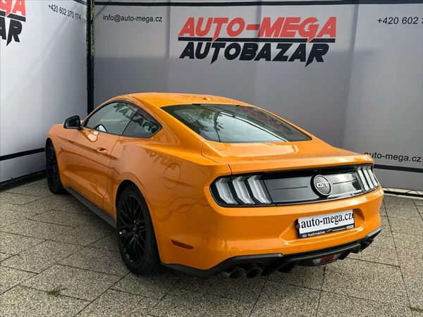 Ford Mustang 5,0 V8 331kW - CZ - AUTOMAT - foto 8