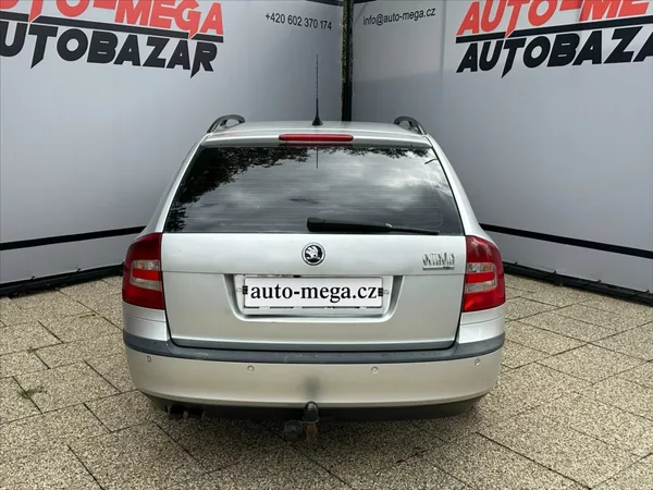 Škoda Octavia 2,0 TDI 103kW DSG - foto 7
