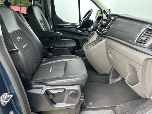 Ford Tourneo 2,0 TDCi 136KW 8MÍST AUTOMAT - foto 13