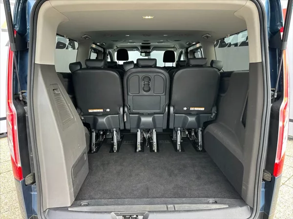 Ford Tourneo 2,0 TDCi 136KW 8MÍST AUTOMAT - foto 17