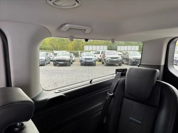 Ford Tourneo 2,0 TDCi 136KW 8MÍST AUTOMAT - foto 20