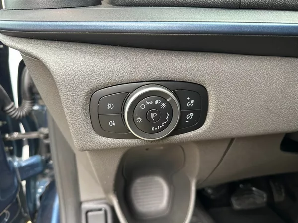 Ford Tourneo 2,0 TDCi 136KW 8MÍST AUTOMAT - foto 25
