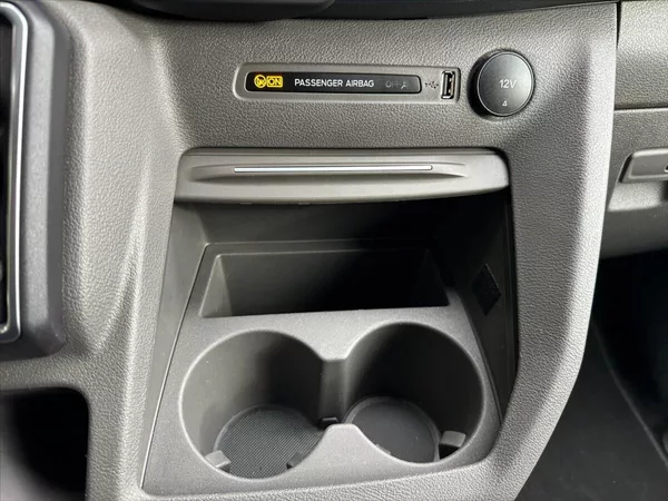 Ford Tourneo 2,0 TDCi 136KW 8MÍST AUTOMAT - foto 35
