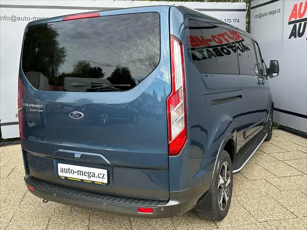 Ford Tourneo 2,0 TDCi 136KW 8MÍST AUTOMAT - foto 6
