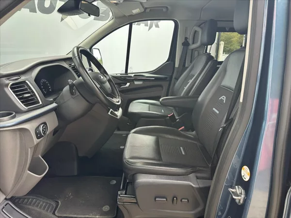 Ford Tourneo 2,0 TDCi 136KW 8MÍST AUTOMAT - foto 9
