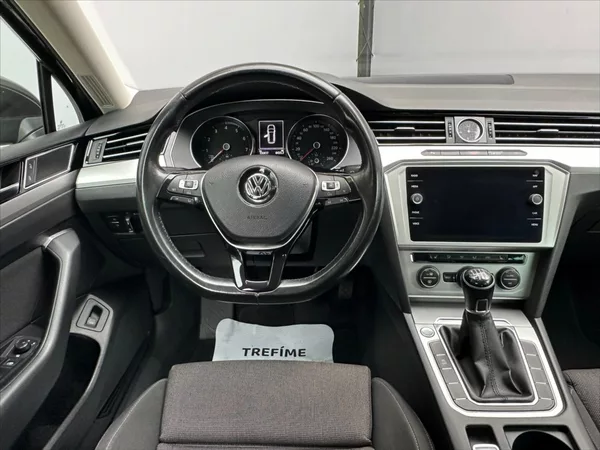Volkswagen Passat 1,4 TSI 110kW-MANUAL!! - foto 17