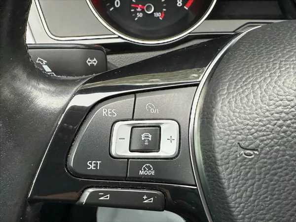 Volkswagen Passat 1,4 TSI 110kW-MANUAL!! - foto 22