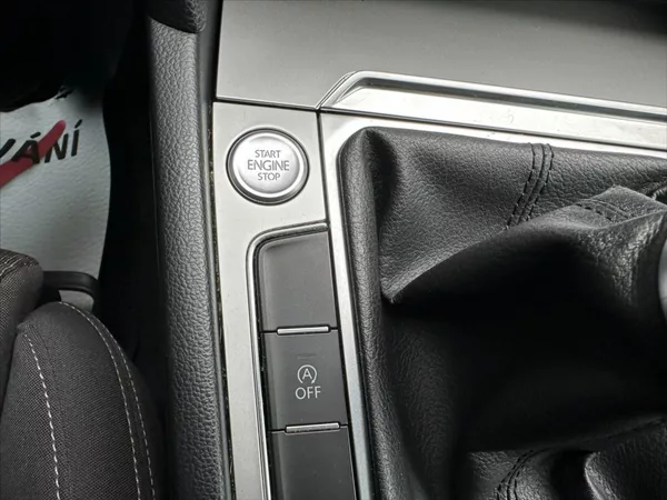 Volkswagen Passat 1,4 TSI 110kW-MANUAL!! - foto 27