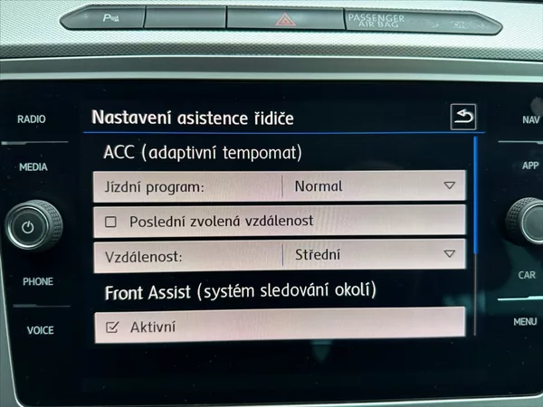 Volkswagen Passat 1,4 TSI 110kW-MANUAL!! - foto 33