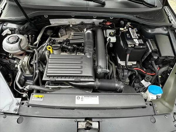 Volkswagen Passat 1,4 TSI 110kW-MANUAL!! - foto 37