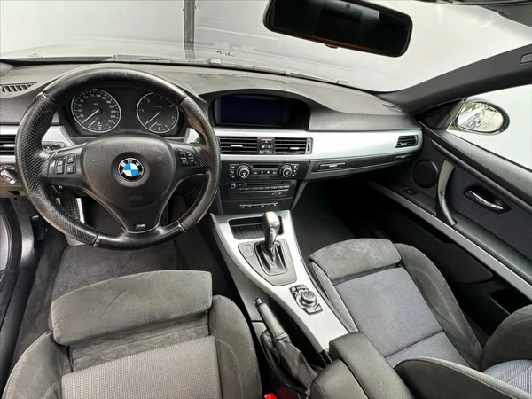 BMW Řada 3 2,0 D 130kW-AUTOMAT - foto 17