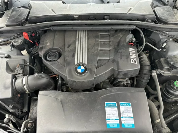 BMW Řada 3 2,0 D 130kW-AUTOMAT - foto 36