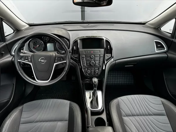Opel Astra 1,4 106kW TURBO automat, CZ - foto 16
