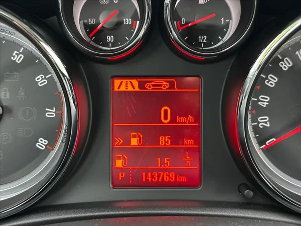 Opel Astra 1,4 106kW TURBO automat, CZ - foto 21