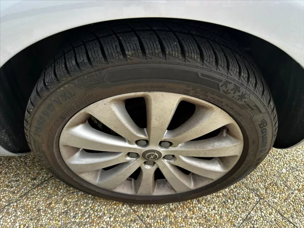Opel Astra 1,4 106kW TURBO automat, CZ - foto 30