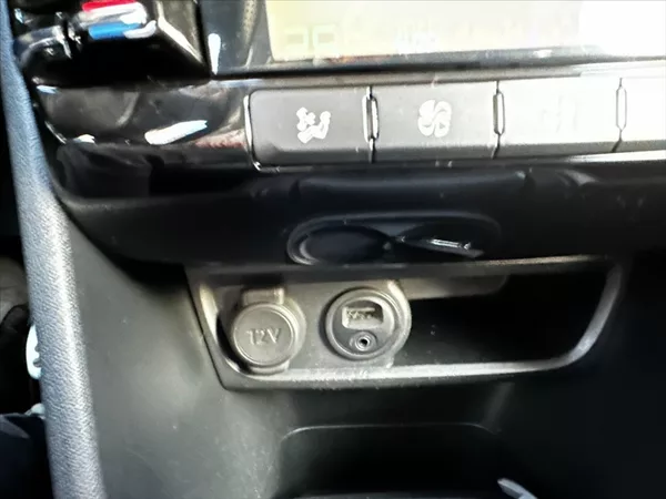 Peugeot 208 1,2 81kW GT Line, rozvody! - foto 25