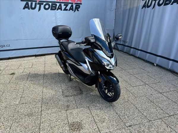 Honda Forza 0,3