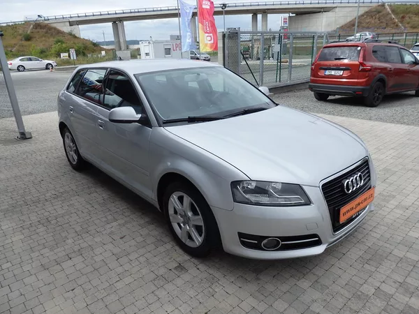 Audi A3 SPORTBACK 1.4 TFSI 6x AIRBAG - foto 3