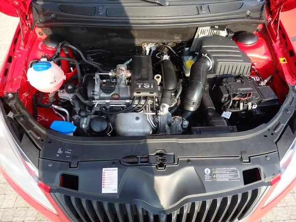 Škoda Fabia 1.2 TSI 63 kW KLIMA, ZÁVĚS - foto 12