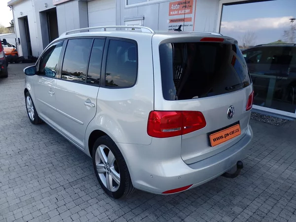 Volkswagen Touran 1.2 TSI 103 kW DIGI. KLIMA,ESP - foto 5
