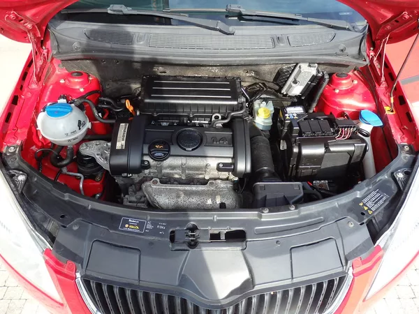 Škoda Fabia 1,4 16V KLIMA, ABS - foto 13