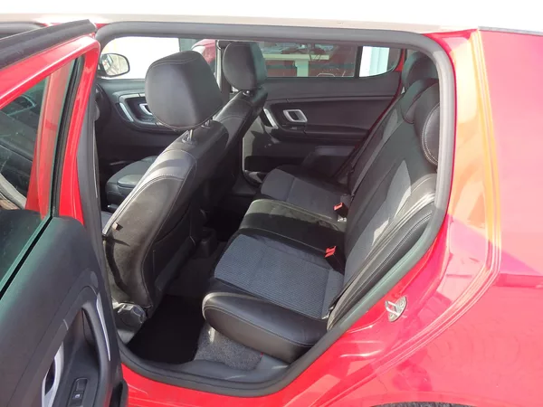 Škoda Fabia 1,4 16V KLIMA, ABS - foto 7
