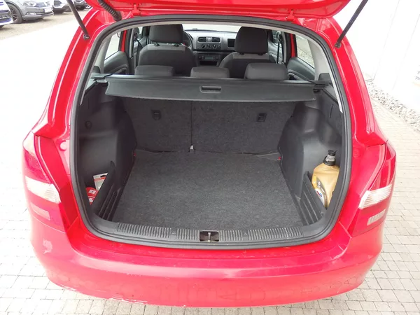 Škoda Fabia 1,2HTP 51kW 4x AIRBAG, KLIMA - foto 8