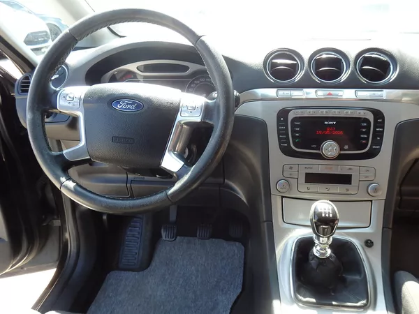 Ford S-MAX 2,0TDCi 103kW DIGI KLIMA,ZÁVĚS - foto 12