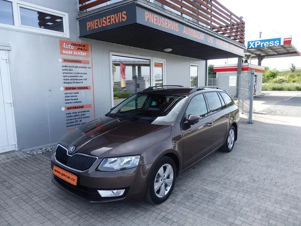 Škoda Octavia 1.4 TSI DIGI. KLIMA, ZÁVĚS