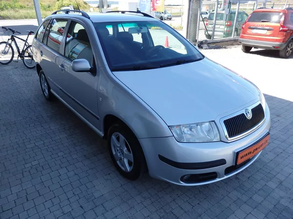 Škoda Fabia 1,4 16V 59kW KLIMA, ASR - foto 3
