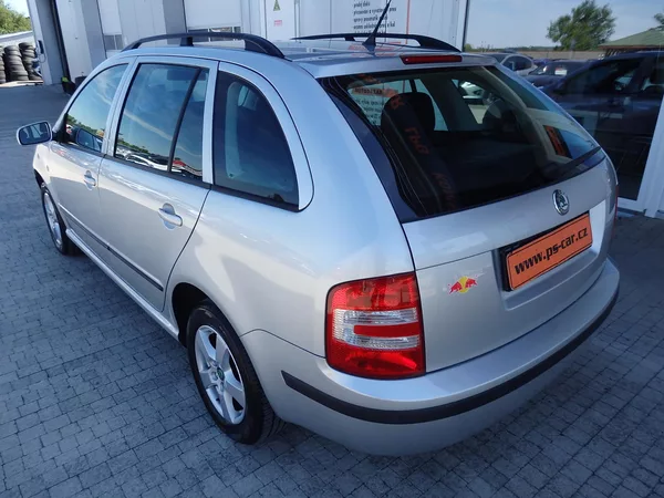 Škoda Fabia 1,4 16V 59kW KLIMA, ASR - foto 5
