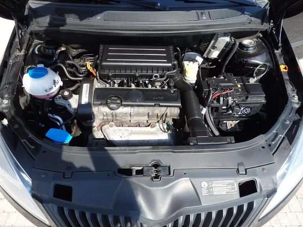 Škoda Fabia COMBI 1.4 16V ASR, KLIMA - foto 12
