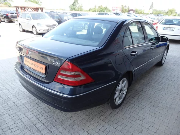 Mercedes-Benz Třídy C 220 CDI 4x AIRBAG - foto 4