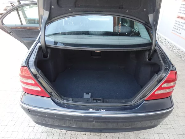 Mercedes-Benz Třídy C 220 CDI 4x AIRBAG - foto 8