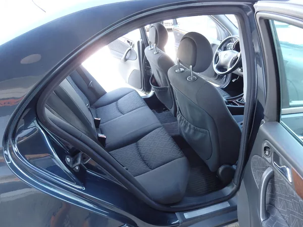 Mercedes-Benz Třídy C 220 CDI 4x AIRBAG - foto 9