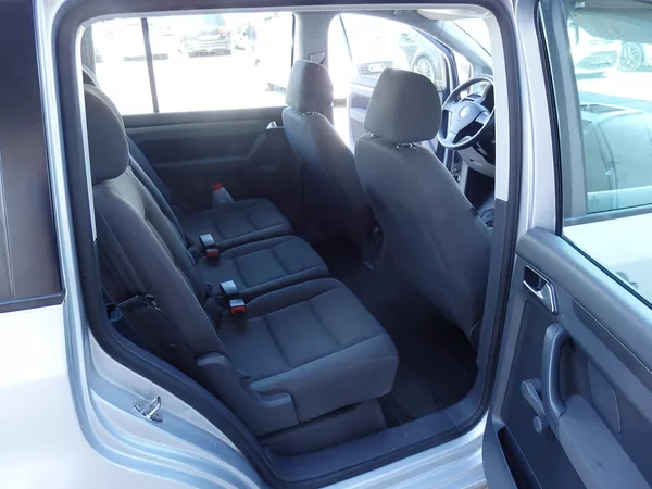 Volkswagen Touran 1,9TDi 77kW KLIMA, ZÁVĚS - foto 10