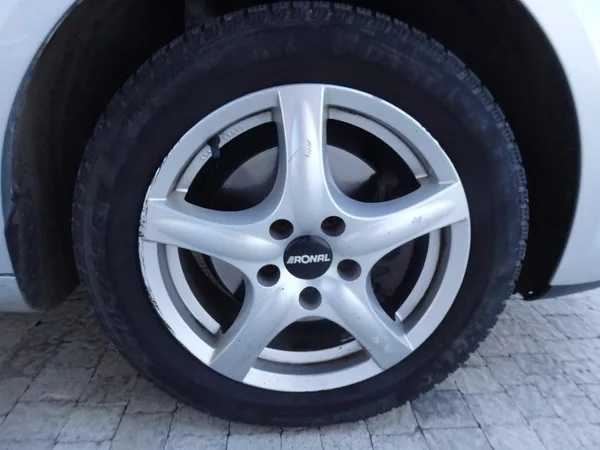 Volkswagen Touran 1,9TDi 77kW KLIMA, ZÁVĚS - foto 14
