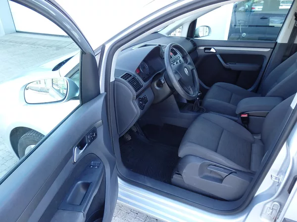 Volkswagen Touran 1,9TDi 77kW KLIMA, ZÁVĚS - foto 6