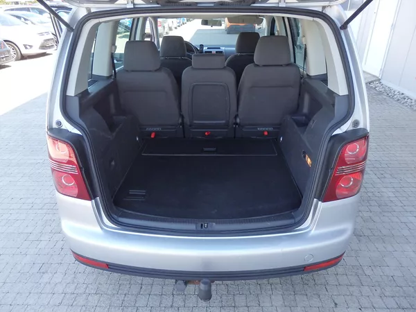 Volkswagen Touran 1,9TDi 77kW KLIMA, ZÁVĚS - foto 9