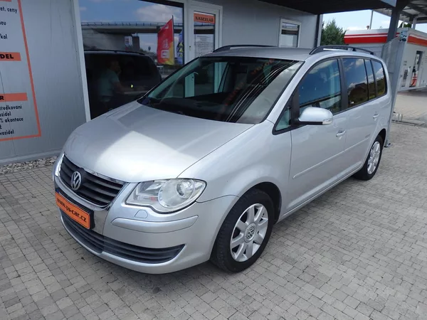 Volkswagen Touran 1.4 TSI DIGI.KLIMA, 7 MÍST - foto 2