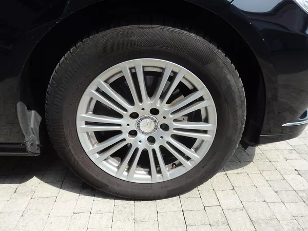 Mercedes-Benz Třídy E 220 CDI 8x AIRBAG, KLIMA - foto 14