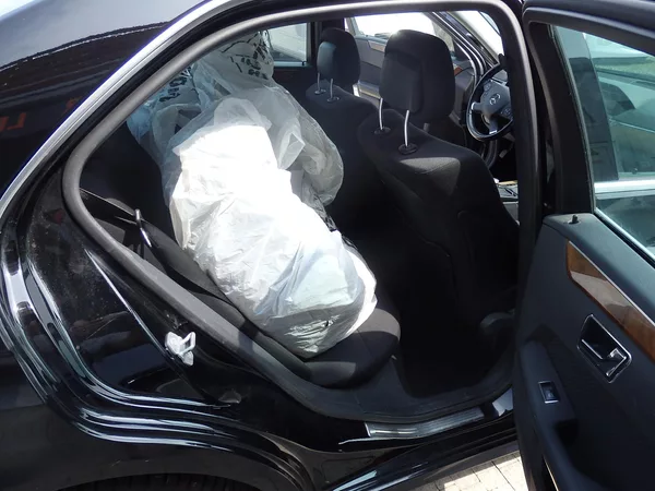 Mercedes-Benz Třídy E 220 CDI 8x AIRBAG, KLIMA - foto 9