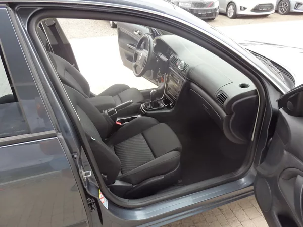 Škoda Superb 1.9 TDI 77 kW ALU R17, ZÁVĚS - foto 10