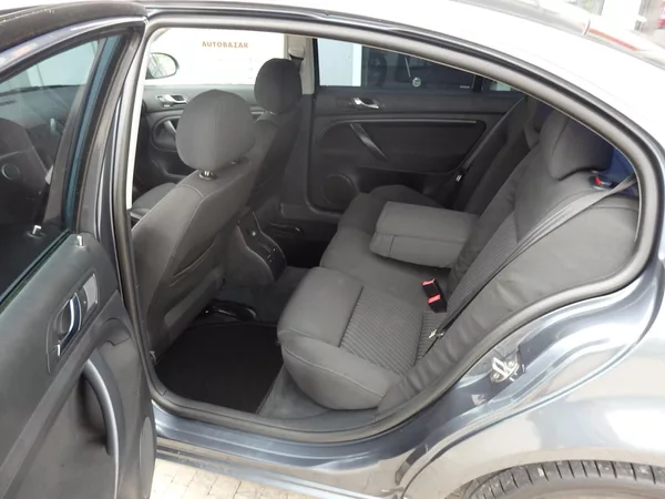 Škoda Superb 1.9 TDI 77 kW ALU R17, ZÁVĚS - foto 7