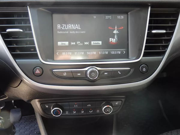 Opel Crossland X 1.2i KLIMA, NAJETO 36094 KM - foto 13