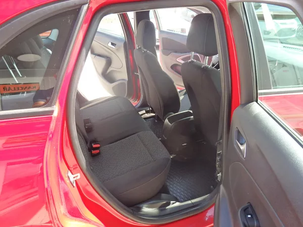Opel Crossland X 1.2i KLIMA, NAJETO 36094 KM - foto 9