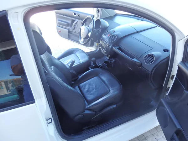 Volkswagen New Beetle 1.8T 20V 110 kW KLIMATIZACE - foto 10