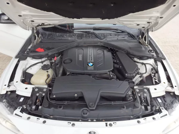 BMW Řada 3 320D 135 kW XENONY, NAVI, DVD - foto 17