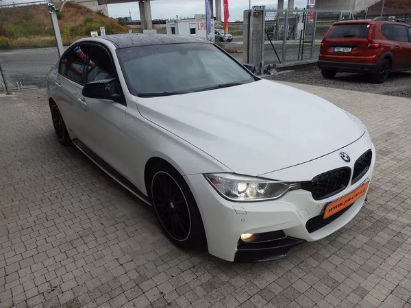 BMW Řada 3 320D 135 kW XENONY, NAVI, DVD - foto 3
