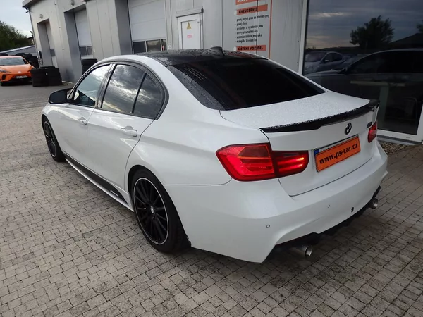 BMW Řada 3 320D 135 kW XENONY, NAVI, DVD - foto 5